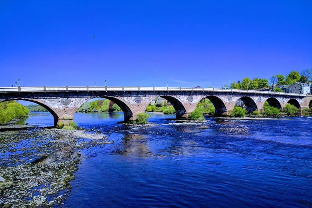 Holiday Accommodation Perth Scotland - Oakview Екстериор снимка